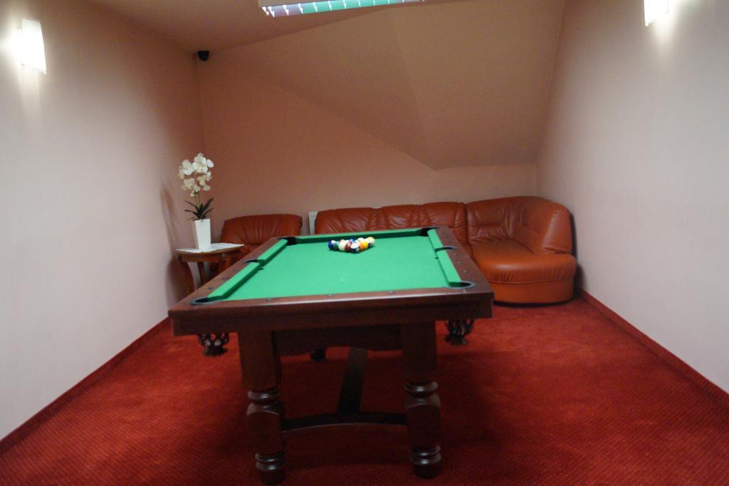 Hotel Czardasz Koziegłowy Extérieur photo