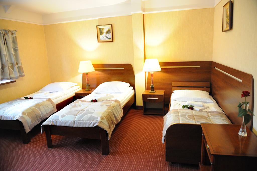 Hotel Czardasz Koziegłowy Chambre photo