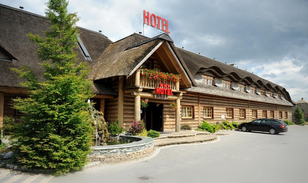 Hotel Czardasz Koziegłowy Extérieur photo