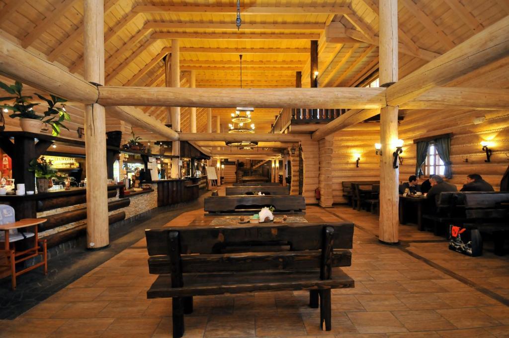 Hotel Czardasz Koziegłowy Extérieur photo